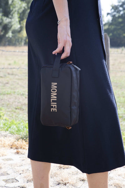 MOMLIFE TOILETRY BAG BLACK