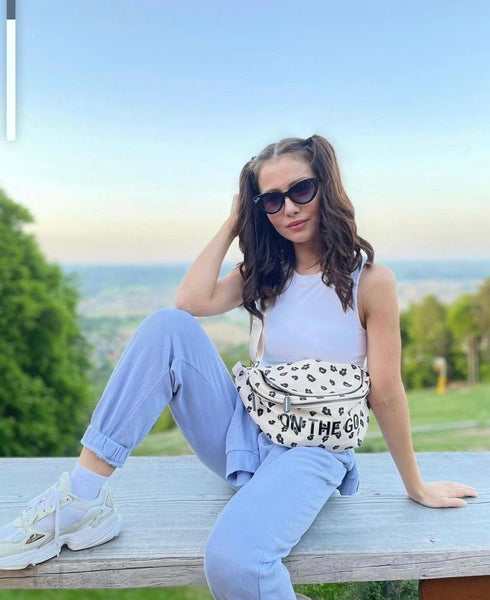 ON THE GO BANANA BAG LEOPARD PRINT